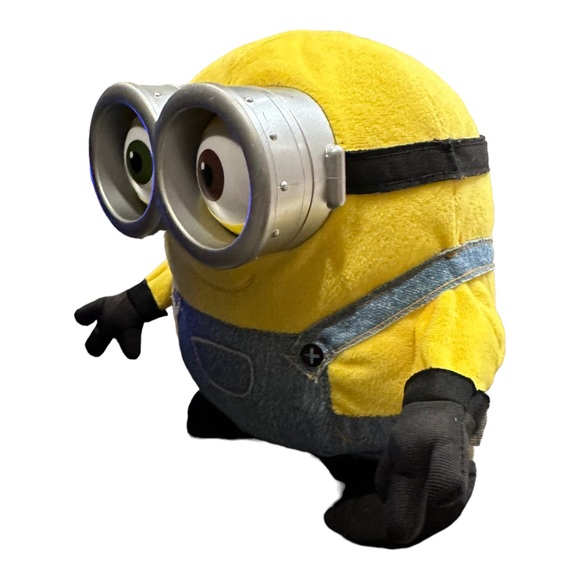 Minions Movie - Sing 'N Dance Bob - 8.5” Interactive Minion - 2015 (#95) TESTED - Picture 6 of 8